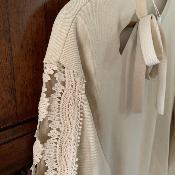 NWT•CBR•Lace Cutout Tied Detail Top-Small - Picture 7 of 12